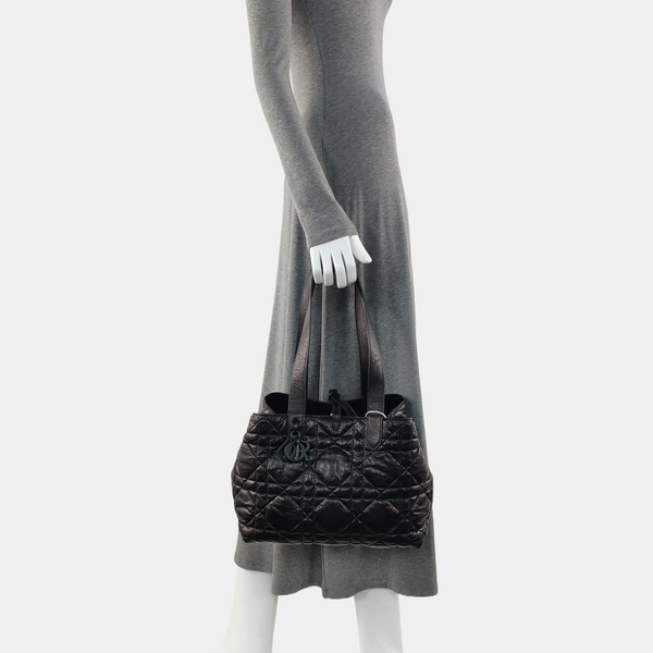 Toujours Medium Cannage Calfskin Black