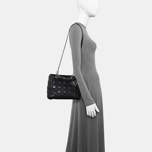 Lady Dior Medium Cannage Lambskin Black