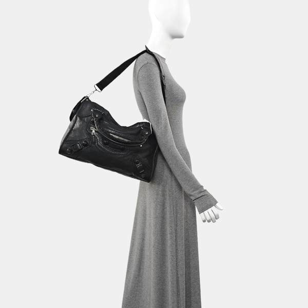 Classic City Medium Lambskin Black