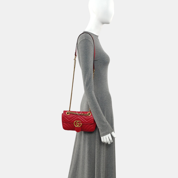 GG Marmont Small Quilted Calfskin Red