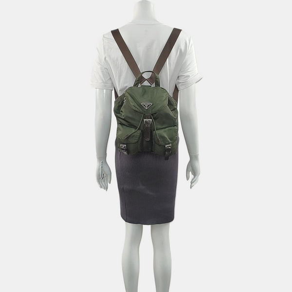 Vela Small Nylon Green