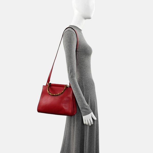 Nymphaea Calfskin Red