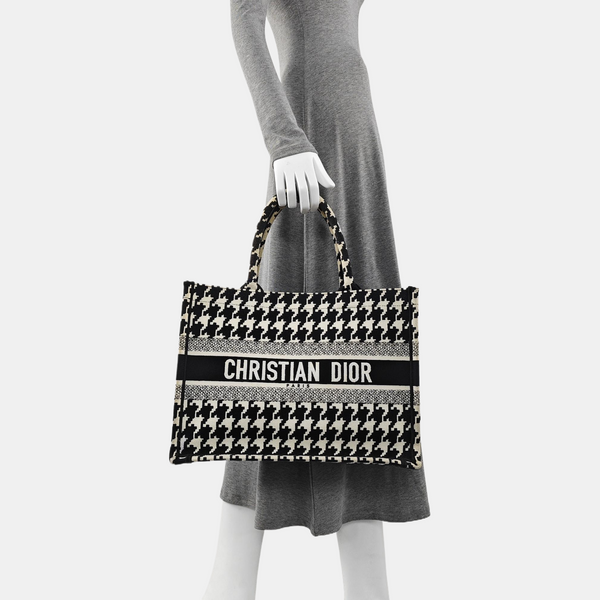Bolso Tote Mediano de Tela Negro