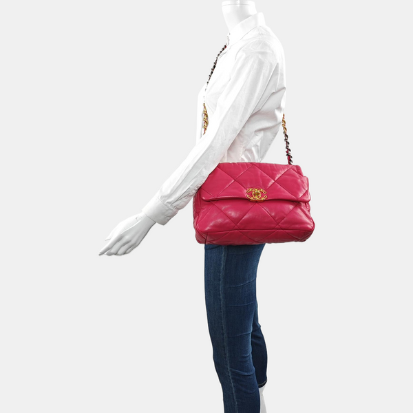 CHANEL 19 Large Quilted Lambskin Red