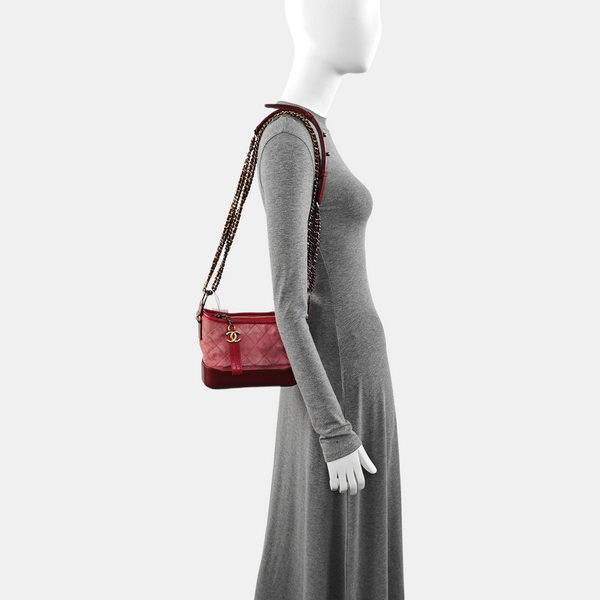 Authenticated pre-owned GABRIELLE Small Quilted Suede Red - Shoulder Bag at Looply