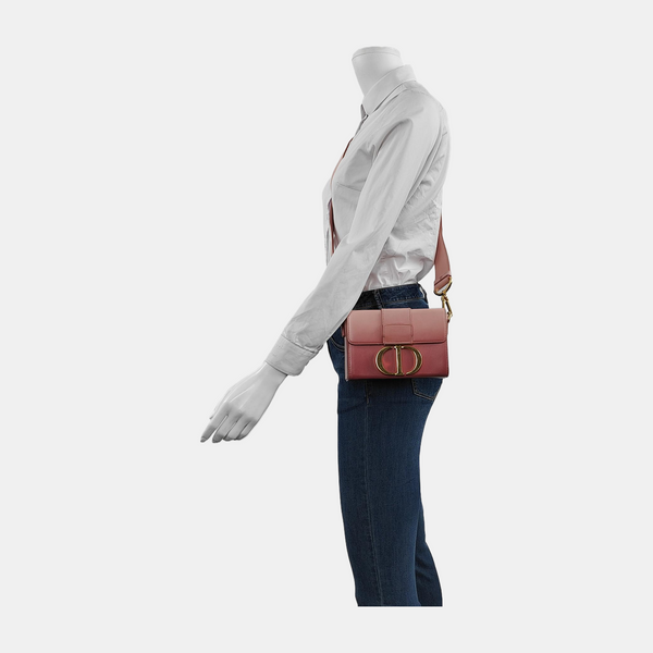 Authenticated pre-owned 30 Montaigne Calfskin Multicolor - Shoulder Bag at Looply