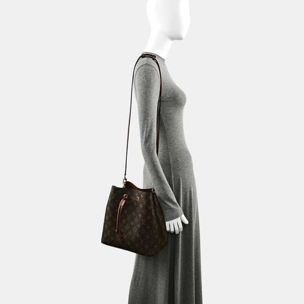 NÉONOÉ MM Monogram Coated Canvas Brown