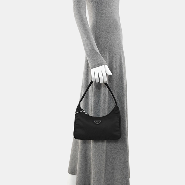 Re-Edition2000 Mini Nylon Black