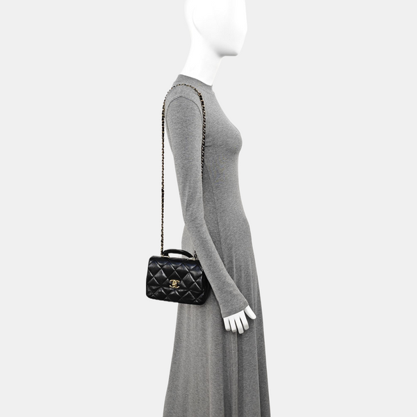 Quilted Lambskin Shoulder Bag Black
