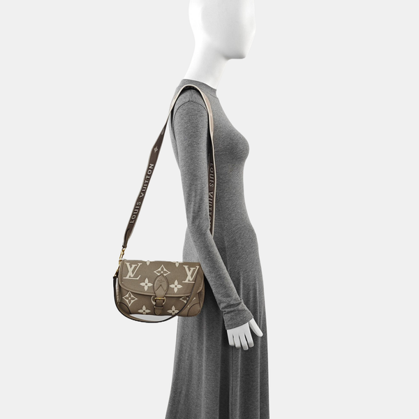DIANE Monogram Calfskin Gray