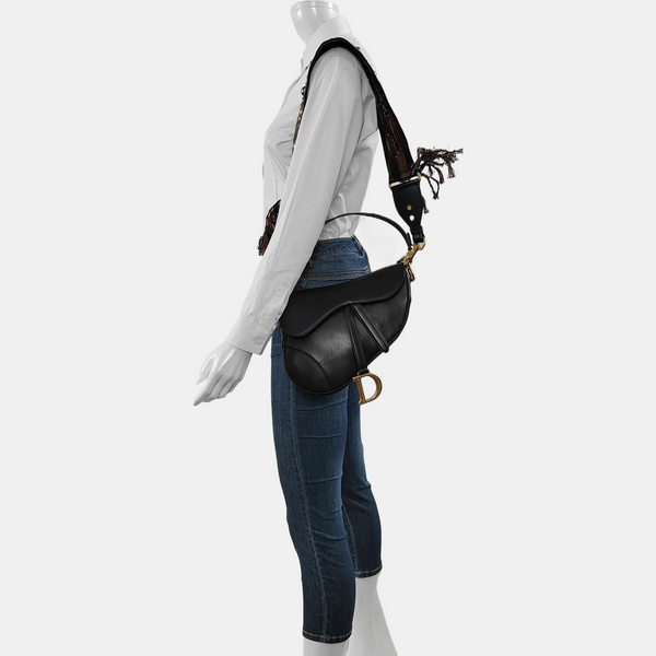 Saddle Small Calfskin Black