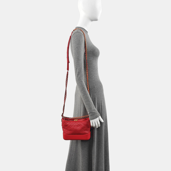 Authenticated pre-owned GABRIELLE Small Quilted Calfskin Red - Shoulder Bag at Looply