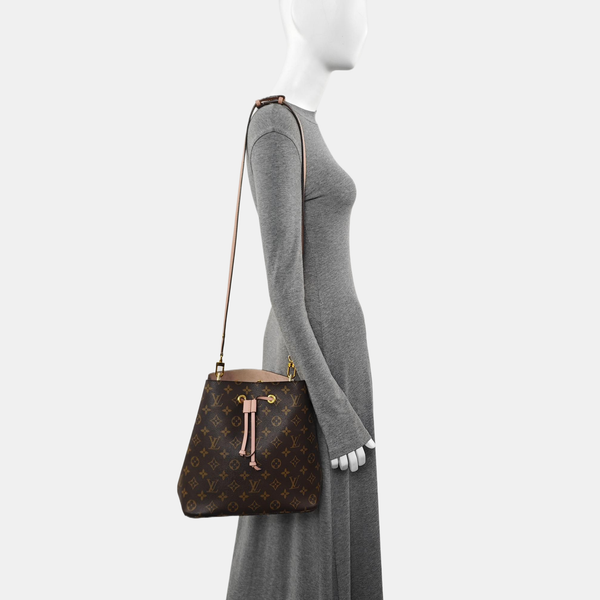NÉONOÉ MM Monogram Coated Canvas Brown