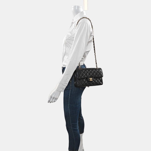 CLASSIC FLAP Small Quilted Grained Calfskin Black