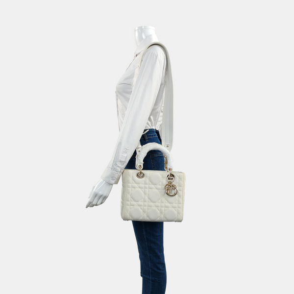Authenticated pre-owned Lady D-Lite Medium Cannage Fabric White - Shoulder Bag at Looply