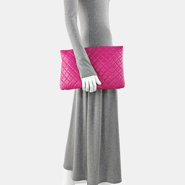 Quilted Grained Calfskin Clutch Pink