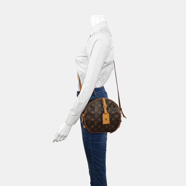 BOITE CHAPEAU MM Monogram Coated Canvas Brown