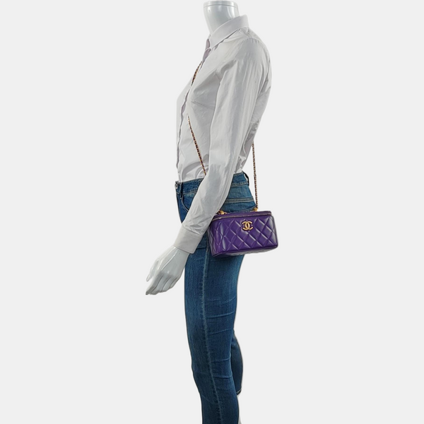 VANITY CASE Small Quilted Calfskin Purple