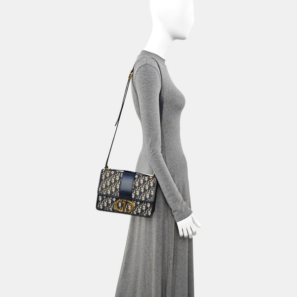 30 Montaigne Oblique Canvas Blue