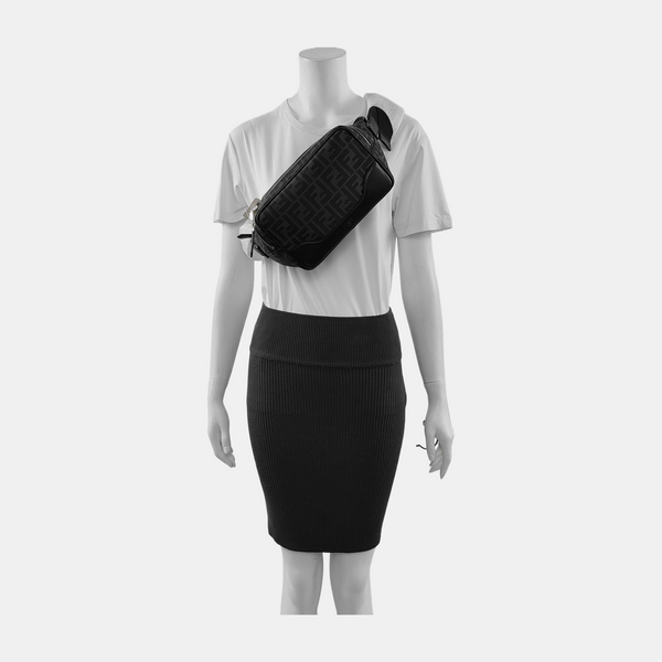 Canvas Black