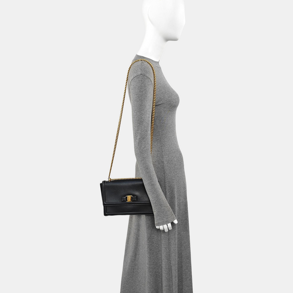 Ginny Medium Calfskin Black