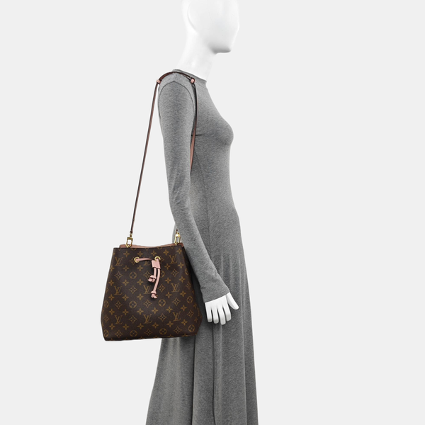 NÉONOÉ MM Monogram Coated Canvas Brown