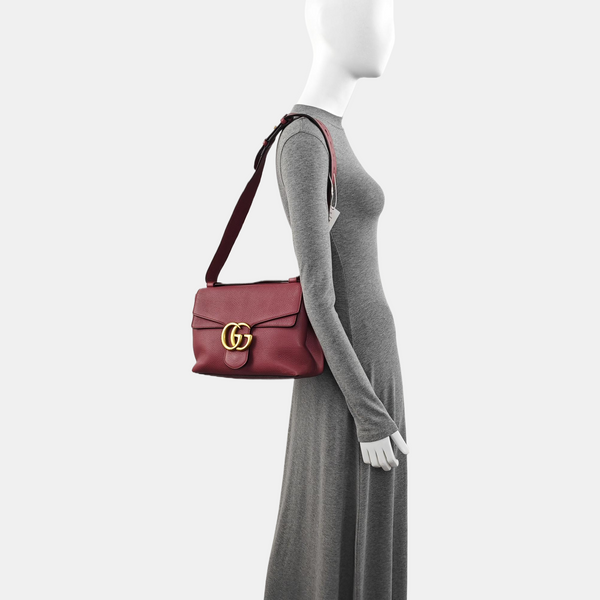 Authenticated pre-owned GG Marmont Calfskin Beige - Shoulder Bag at Looply