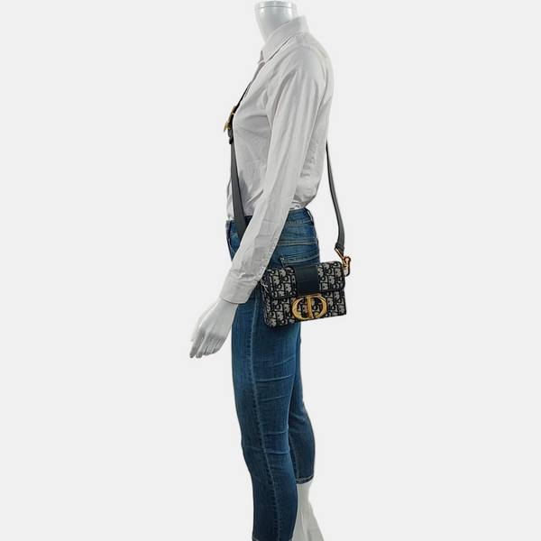 30 Montaigne Mini Oblique Canvas Blue