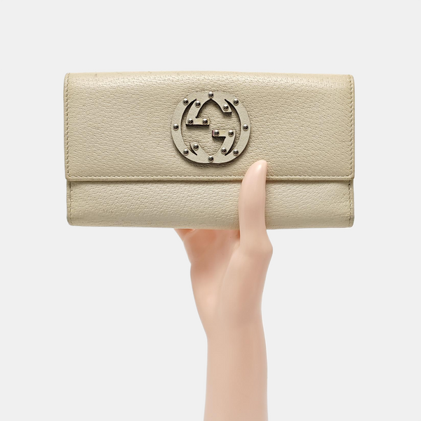 Authenticated pre-owned Blondie Calfskin White Wallet - Wallet at Looply