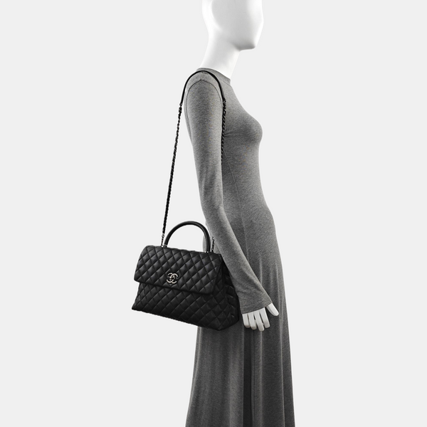 COCO HANDLE Large Quilted Grained Calfskin Black