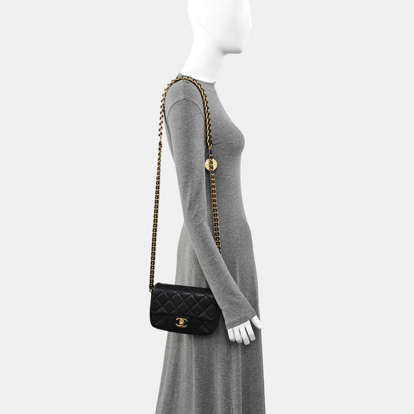 Authenticated pre-owned CLASSIC FLAP Small Quilted Grained Calfskin Black - Shoulder Bag at Looply