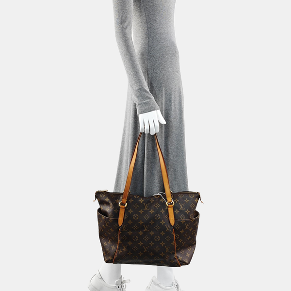 TOTALLY MM Monogram Coated Canvas Brown
