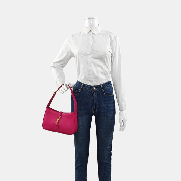 Authenticated pre-owned LE 5 À 7 Calfskin Pink - Top Handle Bag at Looply