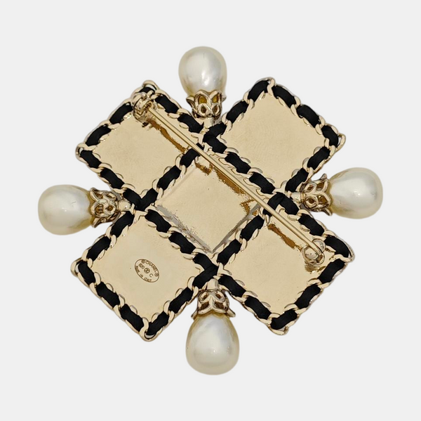 Metal Gold Brooch