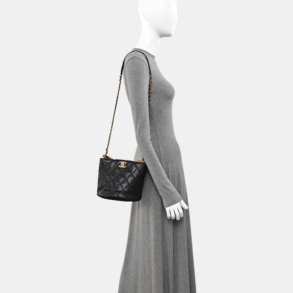 Quilted Grained Calfskin Shoulder Bag Black