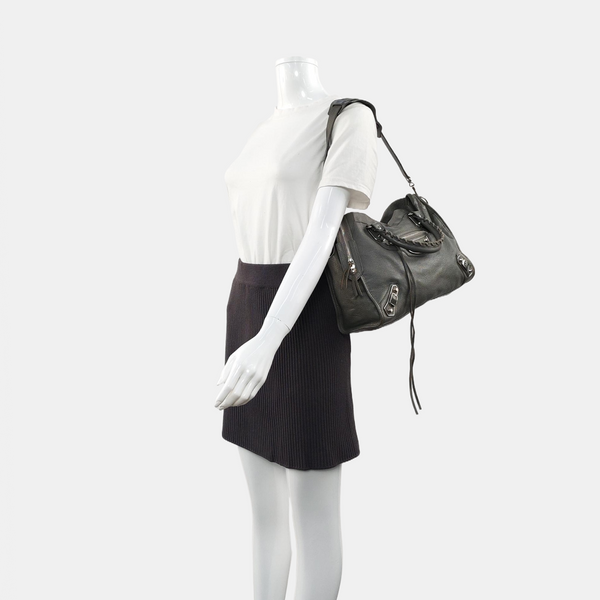 Classic Metallic Edge City Medium Lambskin Gray