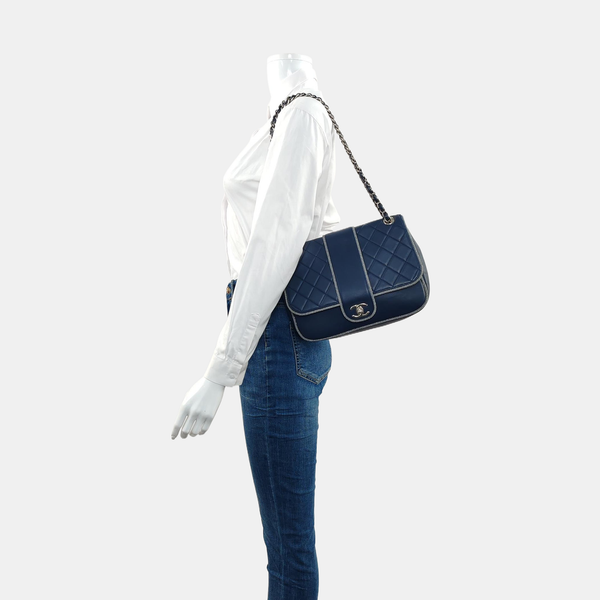 MADISON Quilted Calfskin Blue