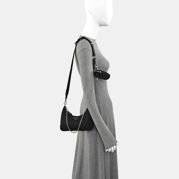 Re-Edition2000 Nylon Black
