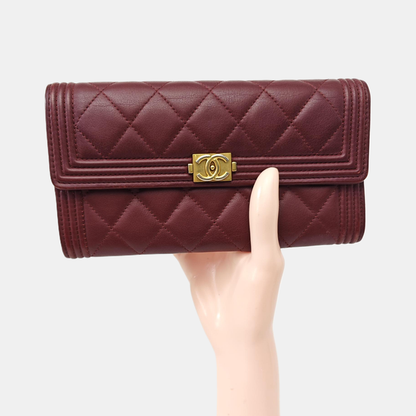 BOY CHANEL Mini Quilted Calfskin Red Wallet