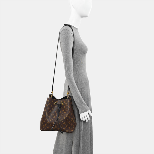 NÉONOÉ MM Monogram Coated Canvas Brown