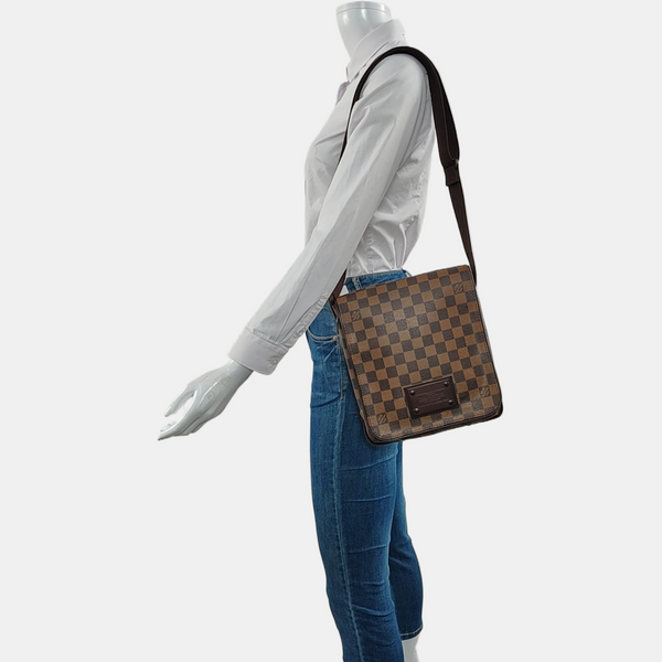 BROOKLYN PM Damier Ebene Coated Canvas Brown