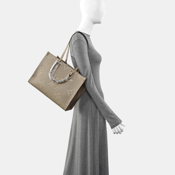 ONTHEGO MM Monogram Calfskin Grey