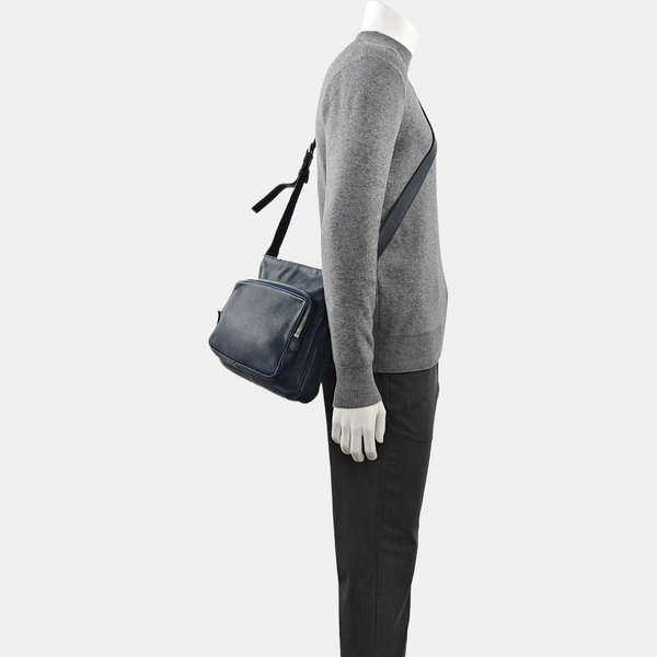 Vela Messenger Bag Calfskin Blue