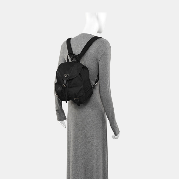 Vela Small Nylon Black