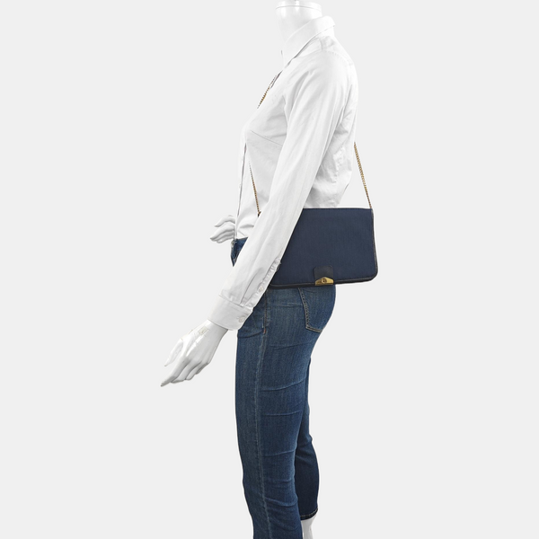 Oblique Canvas Blue