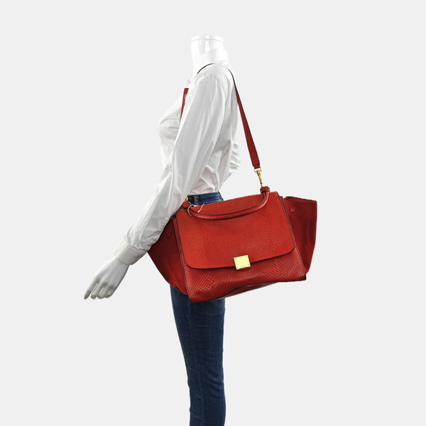 TRAPEZE Medium Python Red
