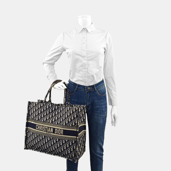 Book Tote Large Oblique Canvas Blue