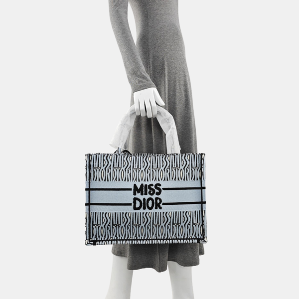 Book Tote Medium Canvas Blue