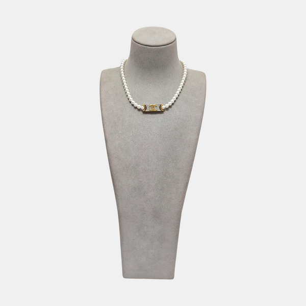 Metal White Necklace