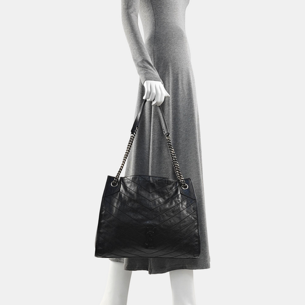 NIKI Medium Chevron Calfskin Black